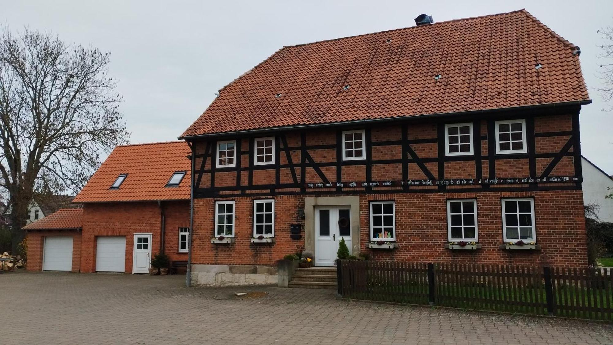 Appartamento Wohnen Auf Dem Bauernhof Laatzen Esterno foto